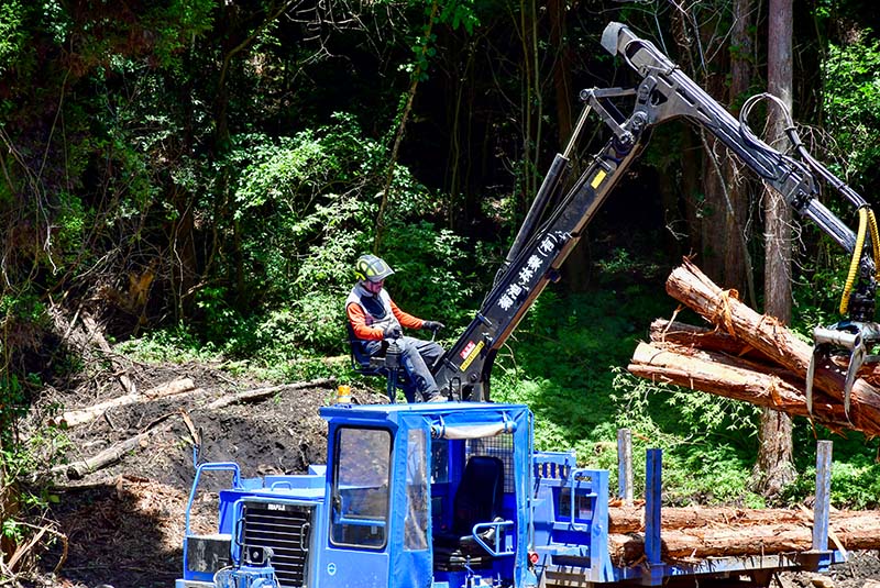 重機での作業風景